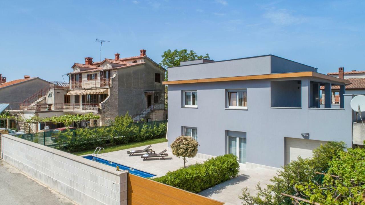 Villa Isabella Pula Exterior photo